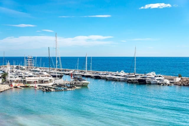 4 soveværelse Lejlighed til salg i Altea med swimmingpool garage - € 649.000 (Ref: 10034720)