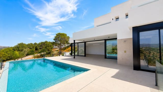 3 chambre Villa/Maison à vendre à Calpe / Calp avec piscine garage - 1 150 000 € (Ref: 10046207)