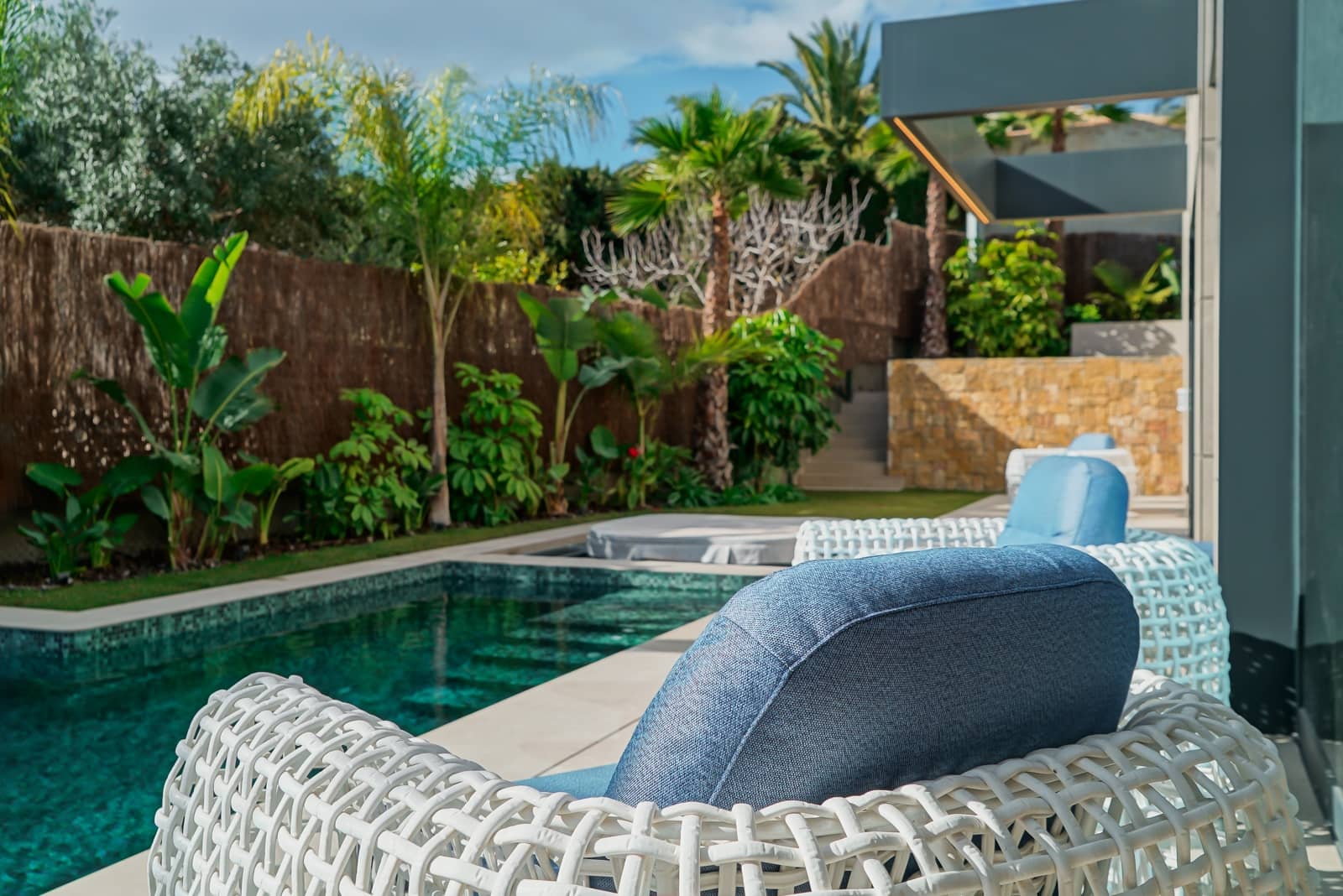 4 bedroom Villa for sale in Calpe / Calp with pool garage - € 2,490,000 (Ref: 8093873)