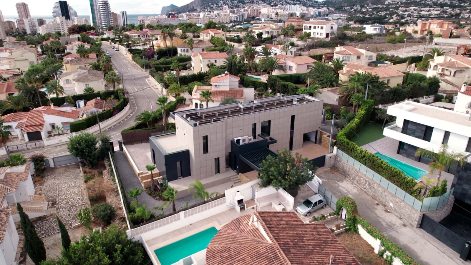 4 bedroom Villa for sale in Calpe / Calp with pool garage - € 2,490,000 (Ref: 8093873)