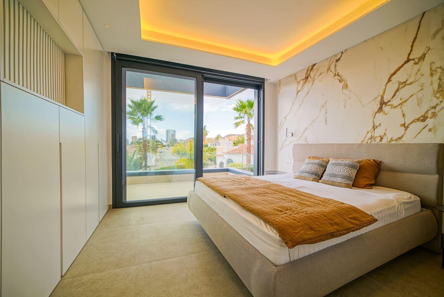 4 slaapkamer Villa te koop in Calpe / Calp met zwembad - € 2.290.000 (Ref: 9628115)