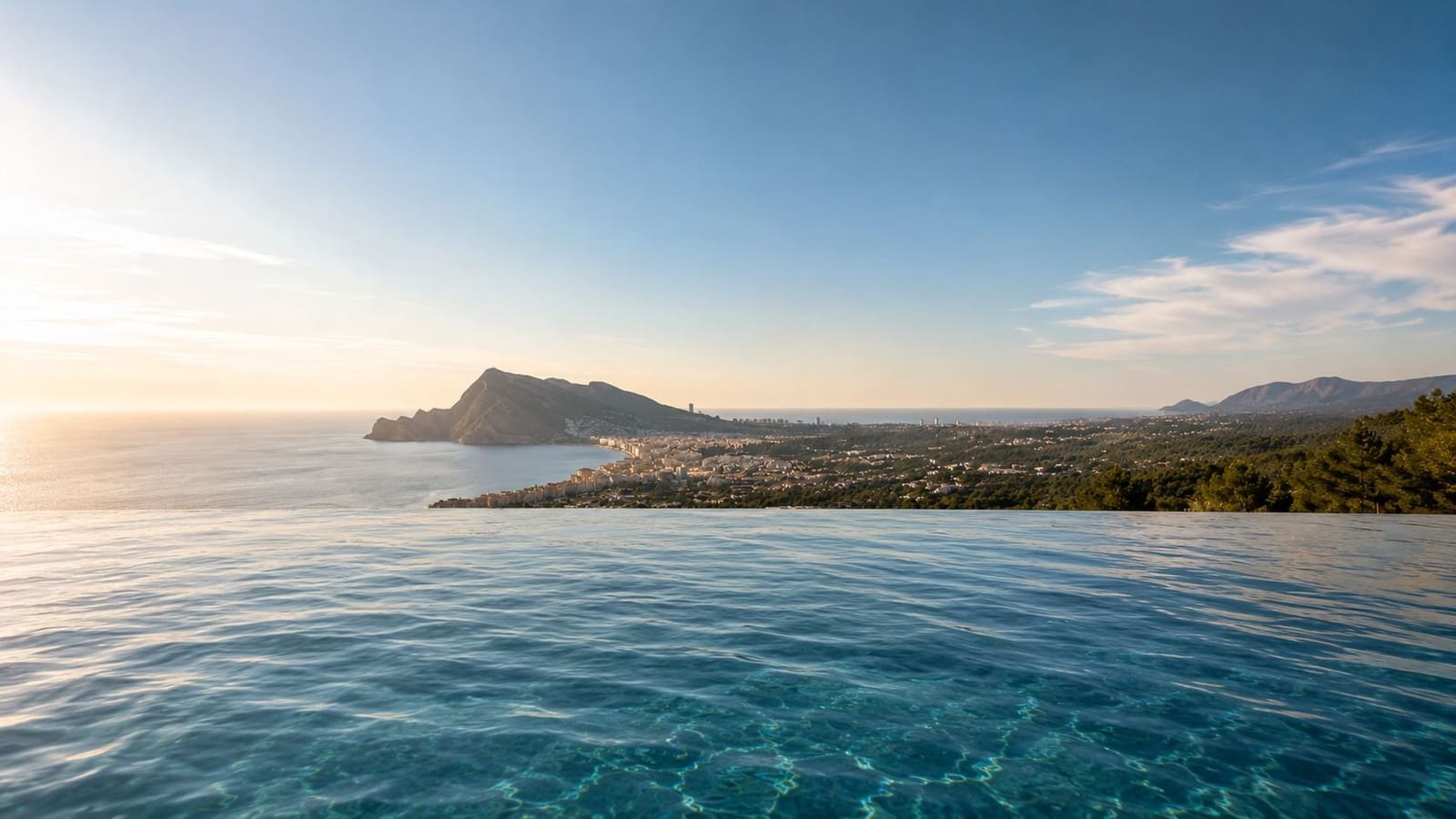 5 slaapkamer Villa te koop in Altea met garage - € 4.100.000 (Ref: 9877486)