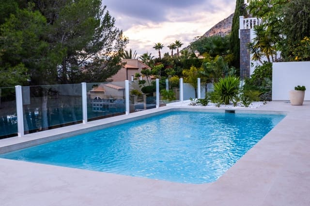 3 quarto Moradia para venda em Altea - 1 650 000 € (Ref: 9877489)
