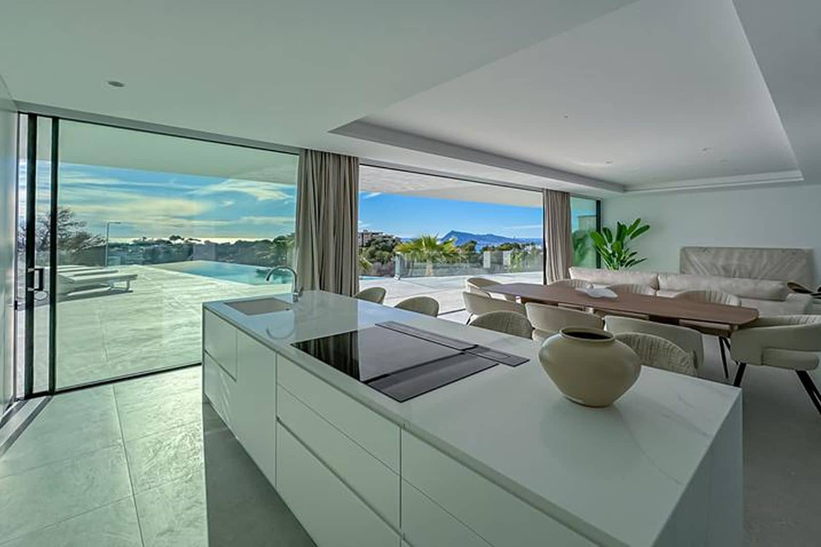 4 soveværelse Villa til salg i Altea med swimmingpool garage - € 2.290.000 (Ref: 9877490)
