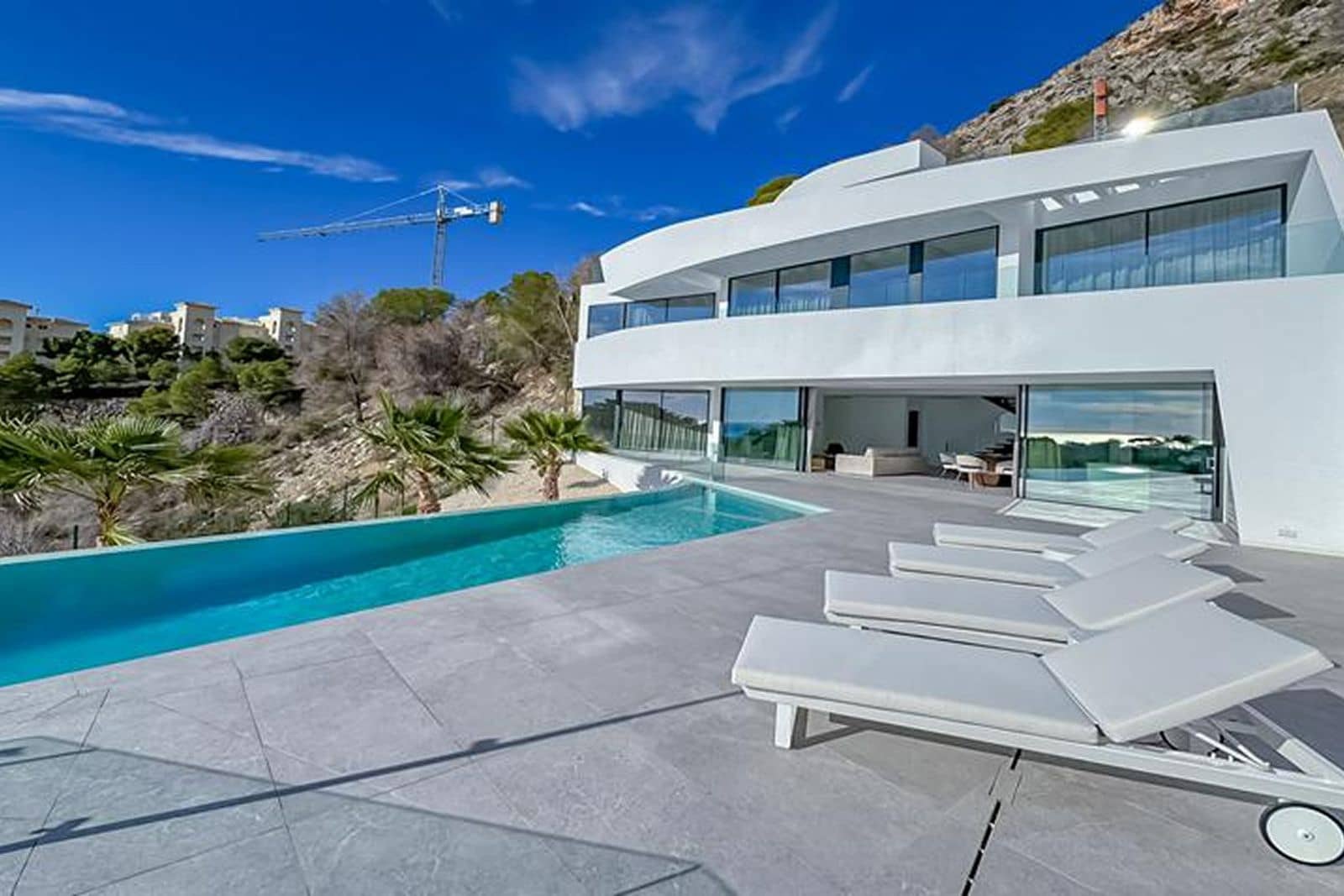 4 soveværelse Villa til salg i Altea med swimmingpool garage - € 2.290.000 (Ref: 9877490)