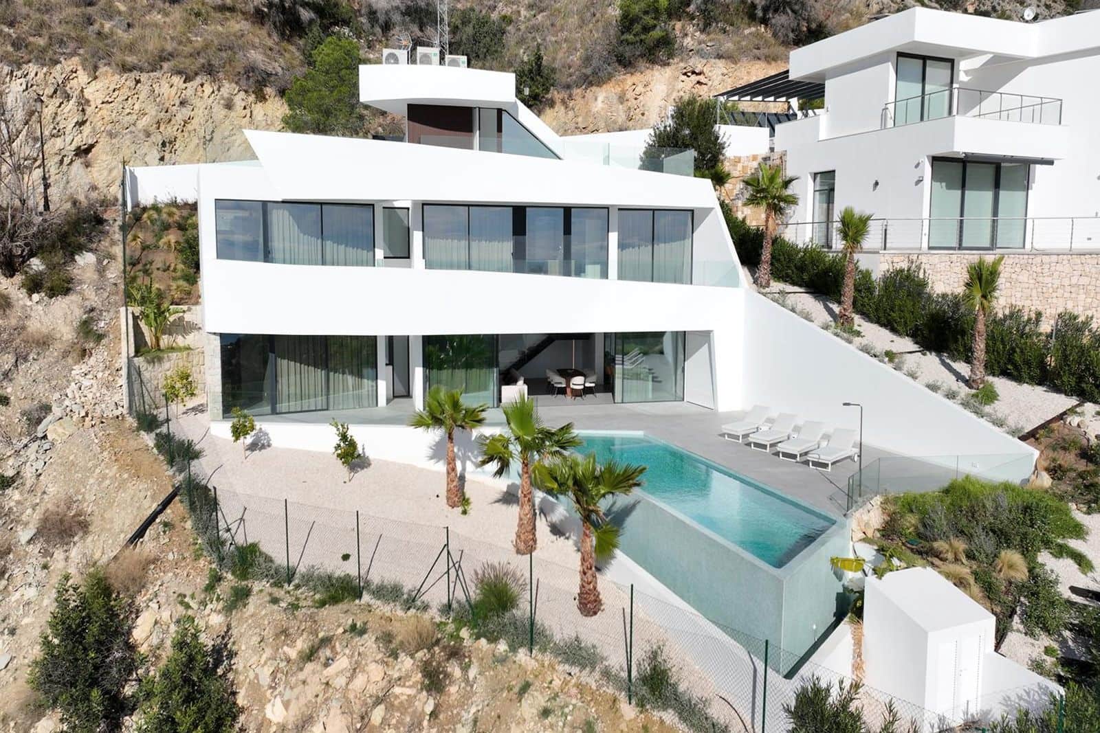 4 soveværelse Villa til salg i Altea med swimmingpool garage - € 2.290.000 (Ref: 9877490)