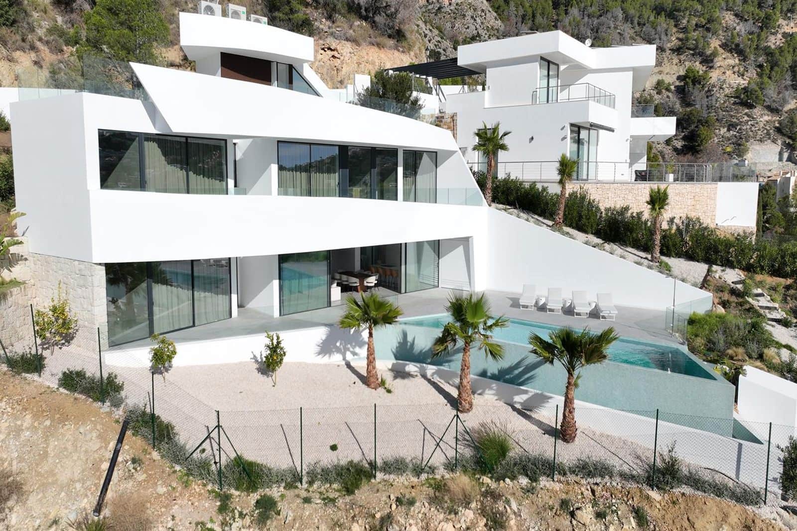 4 soveværelse Villa til salg i Altea med swimmingpool garage - € 2.290.000 (Ref: 9877490)