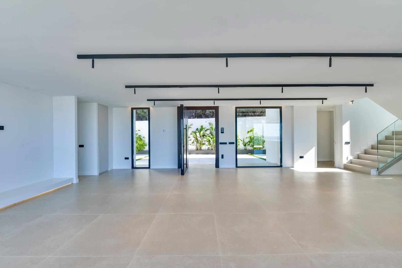 5 soverom Villa til salgs i Altea med svømmebasseng garasje - € 2 690 000 (Ref: 9877492)