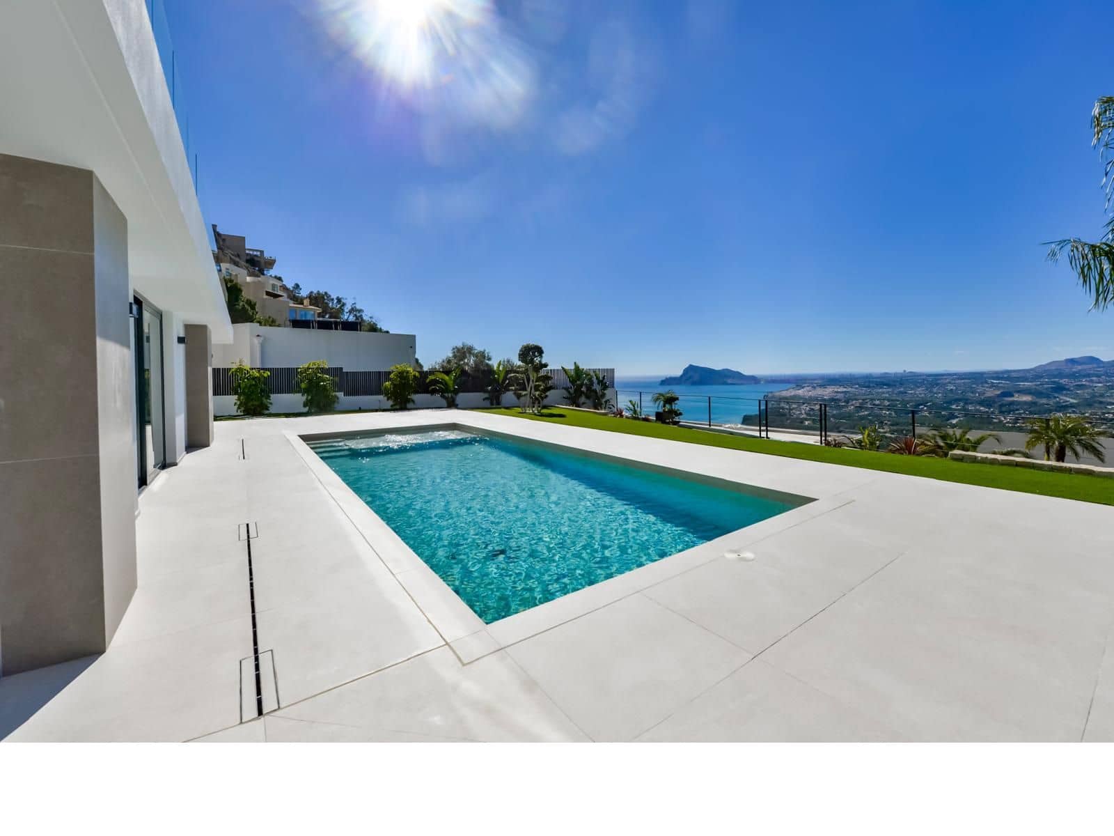 5 soverom Villa til salgs i Altea med svømmebasseng garasje - € 2 690 000 (Ref: 9877492)