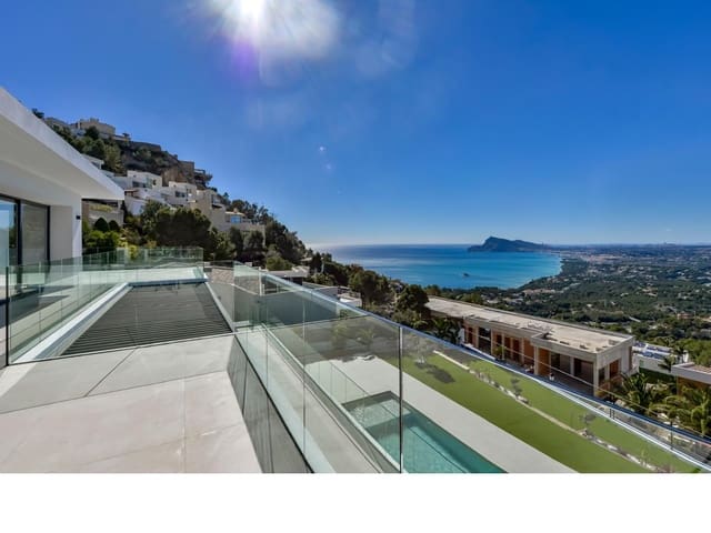 5 sovrum Villa till salu i Altea med pool garage - 2 690 000 € (Ref: 9877492)