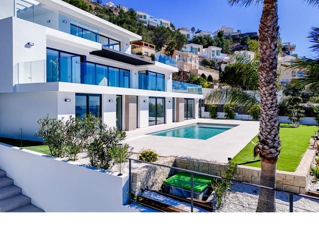 5 sovrum Villa till salu i Altea med pool garage - 2 690 000 € (Ref: 9877492)