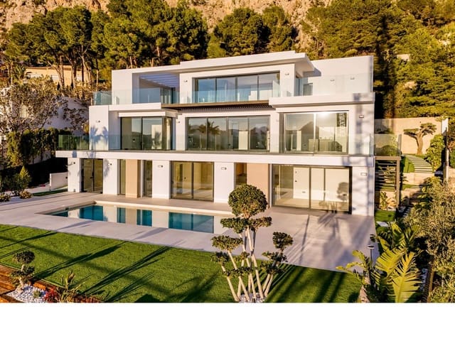 5 sovrum Villa till salu i Altea med pool garage - 2 690 000 € (Ref: 9877492)