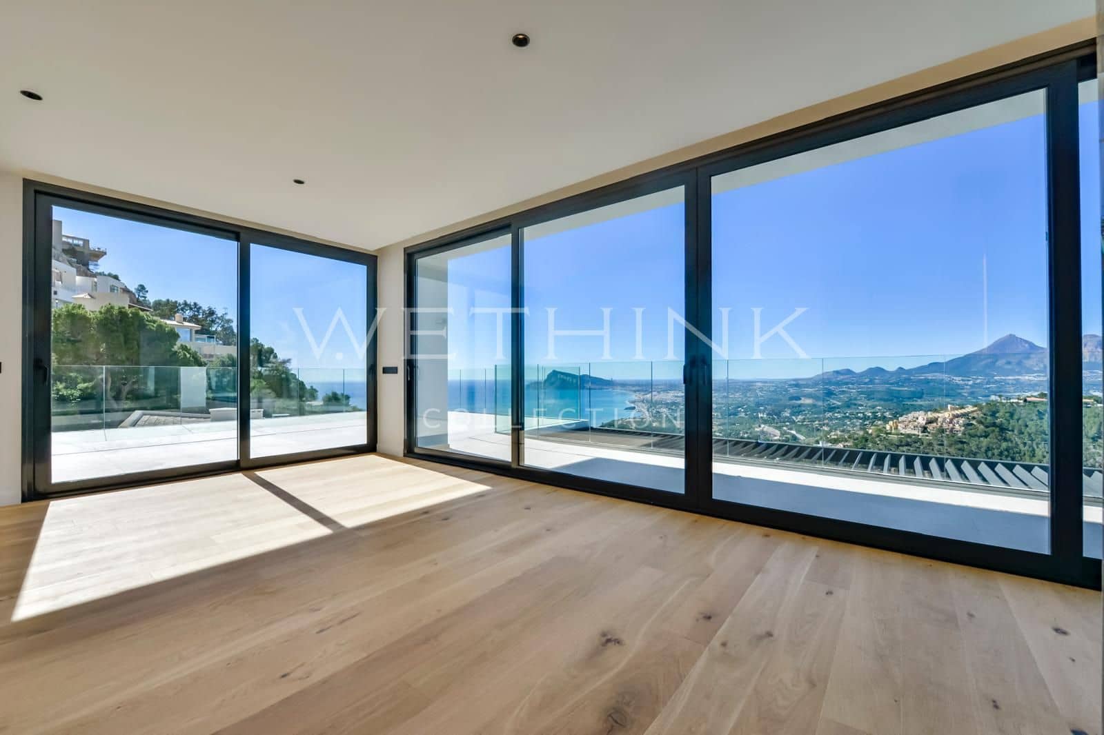 5 bedroom Villa for sale in Altea with pool garage - € 2,690,000 (Ref: 9877492)