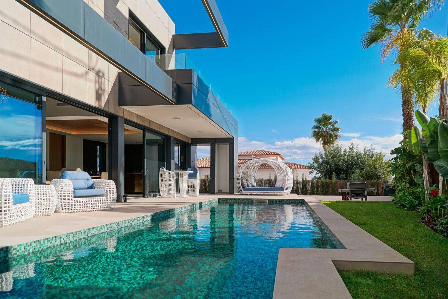 4 soverom Villa til salgs i Calpe / Calp med svømmebasseng garasje - € 2 290 000 (Ref: 9907536)