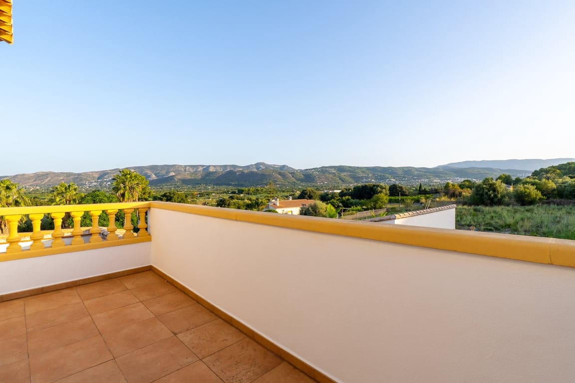 4 soverom Villa til salgs i Beniarbeig med svømmebasseng garasje - € 799 000 (Ref: 10081273)