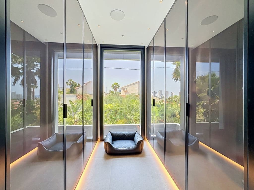 Chalet de 4 habitaciones en Calpe / Calp en venta con piscina garaje - 2.290.000 € (Ref: 10081274)