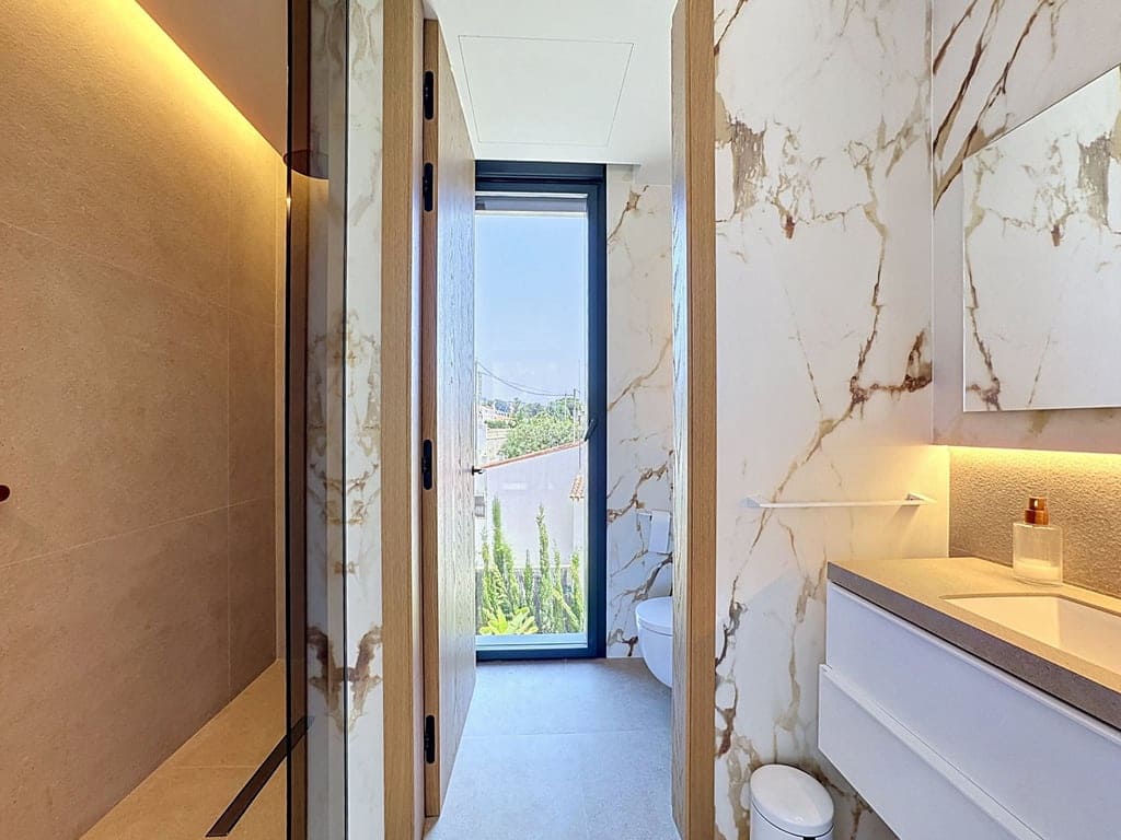 Chalet de 4 habitaciones en Calpe / Calp en venta con piscina garaje - 2.290.000 € (Ref: 10081274)