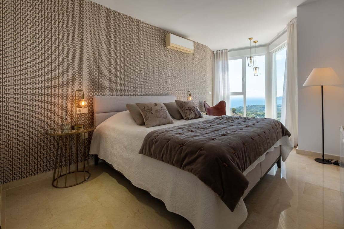 4 sypialnia Willa na sprzedaż w Altea z basenem garażem - 990 000 € (Ref: 10130448)