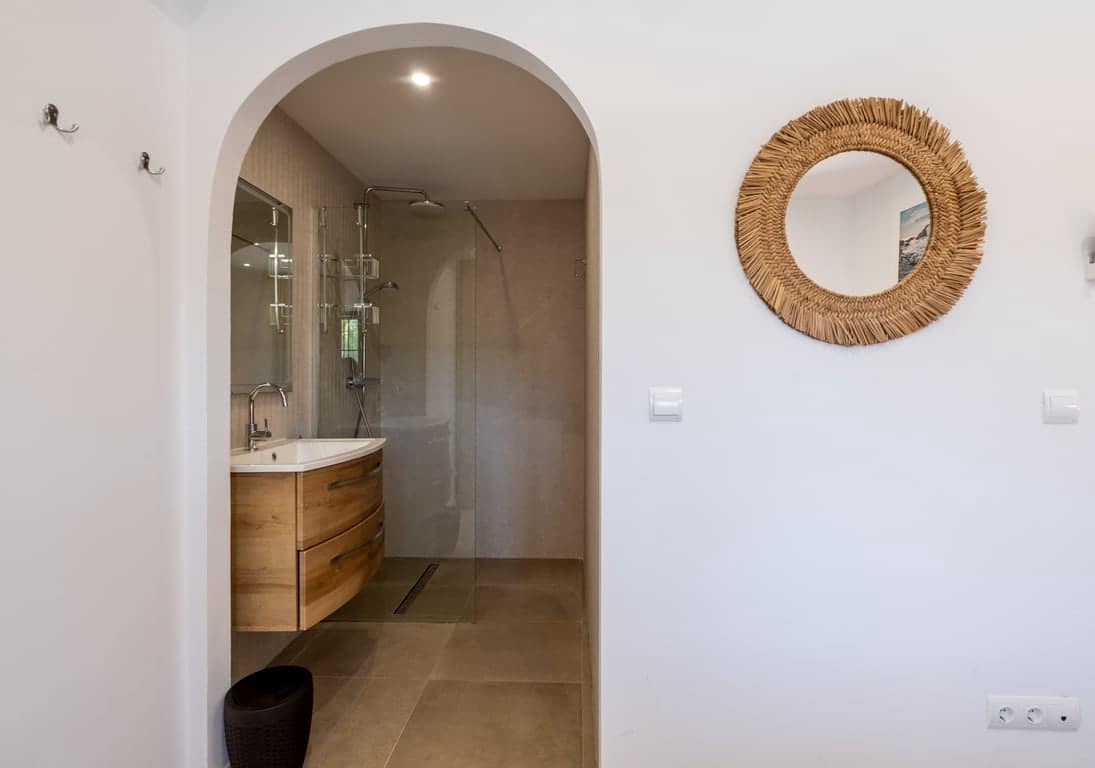 5 bedroom Villa for sale in Javea / Xabia with pool garage - € 2,500,000 (Ref: 10130836)