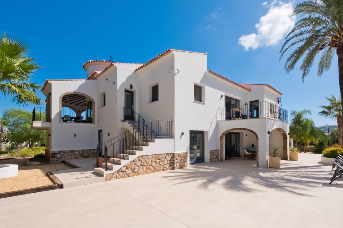 5 bedroom Villa for sale in Javea / Xabia with pool garage - € 2,500,000 (Ref: 10130836)