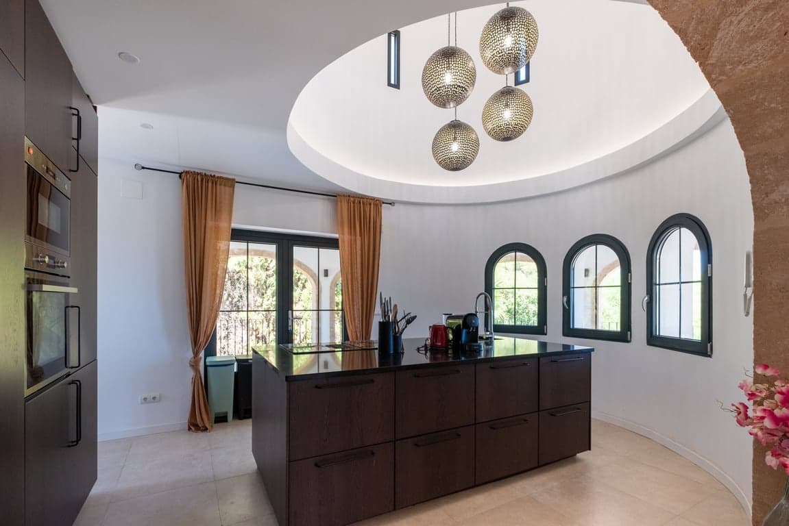 5 bedroom Villa for sale in Javea / Xabia with pool garage - € 2,500,000 (Ref: 10130836)