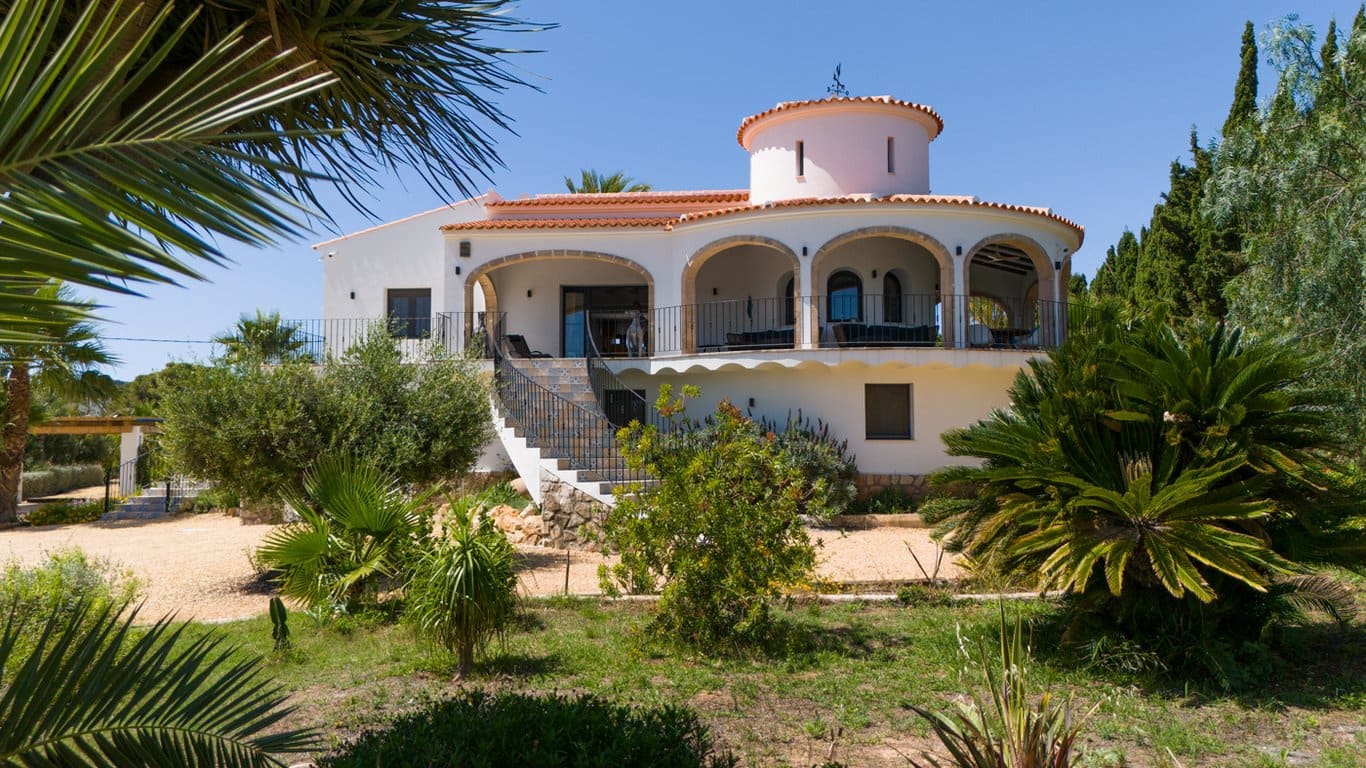 5 bedroom Villa for sale in Javea / Xabia with pool garage - € 2,500,000 (Ref: 10130836)