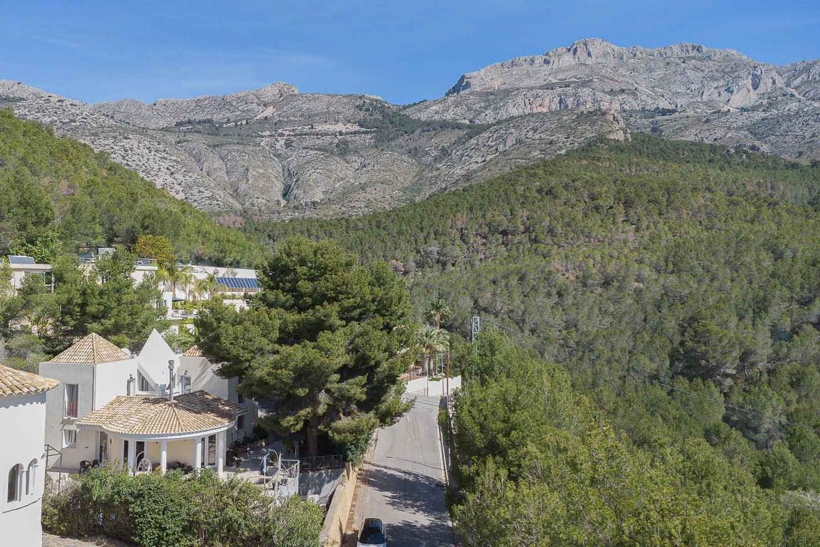 3 sypialnia Willa na sprzedaż w Altea z basenem garażem - 530 000 € (Ref: 10132177)