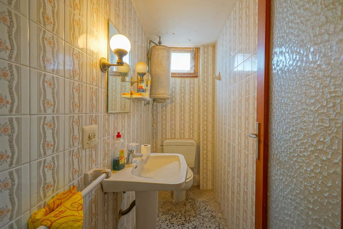 7 camera da letto Casa in vendita in Benissa con garage - 360.000 € (Rif: 10132179)