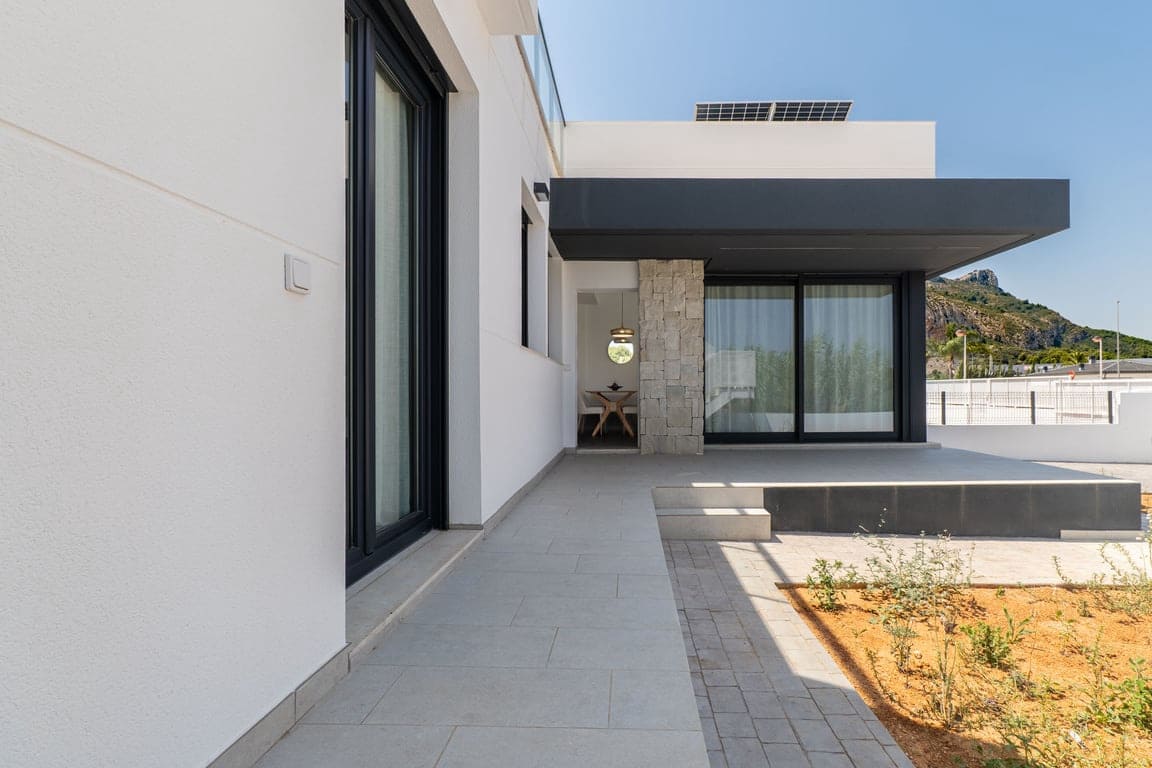 3 bedroom Villa for sale in Els Poblets with pool garage - € 415,000 (Ref: 10132307)