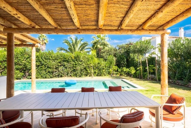 4 soveværelse Villa til salg i Javea / Xàbia med swimmingpool garage - € 1.250.000 (Ref: 10154335)