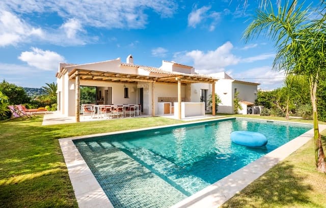 4 soveværelse Villa til salg i Javea / Xàbia med swimmingpool garage - € 1.250.000 (Ref: 10154335)