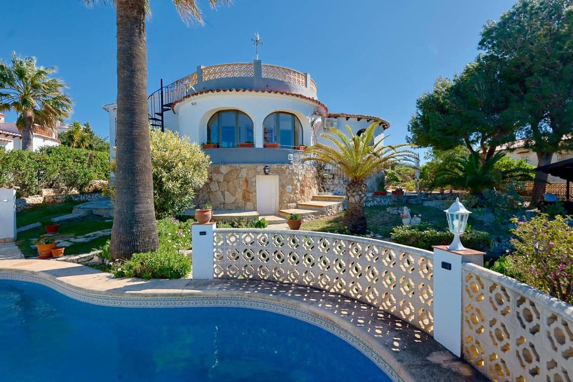 2 bedroom Villa for sale in Javea / Xabia with pool - € 899,000 (Ref: 10162521)