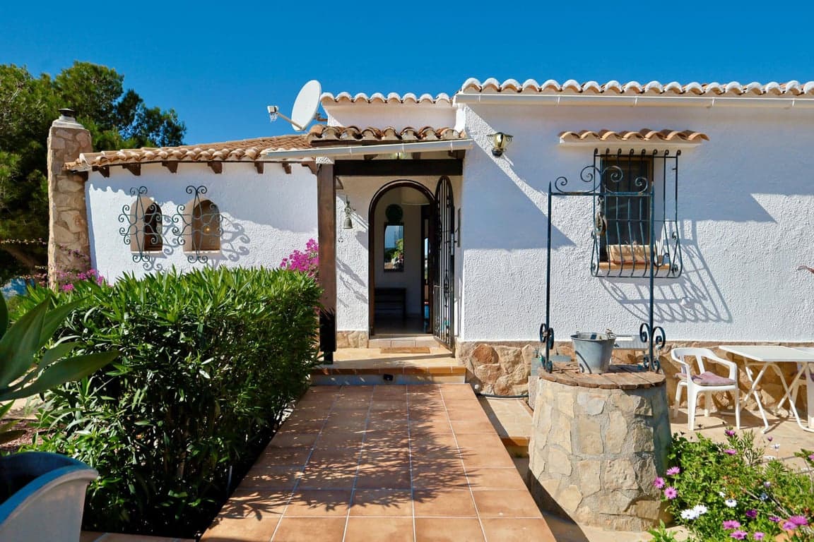 2 bedroom Villa for sale in Javea / Xabia with pool - € 899,000 (Ref: 10162521)