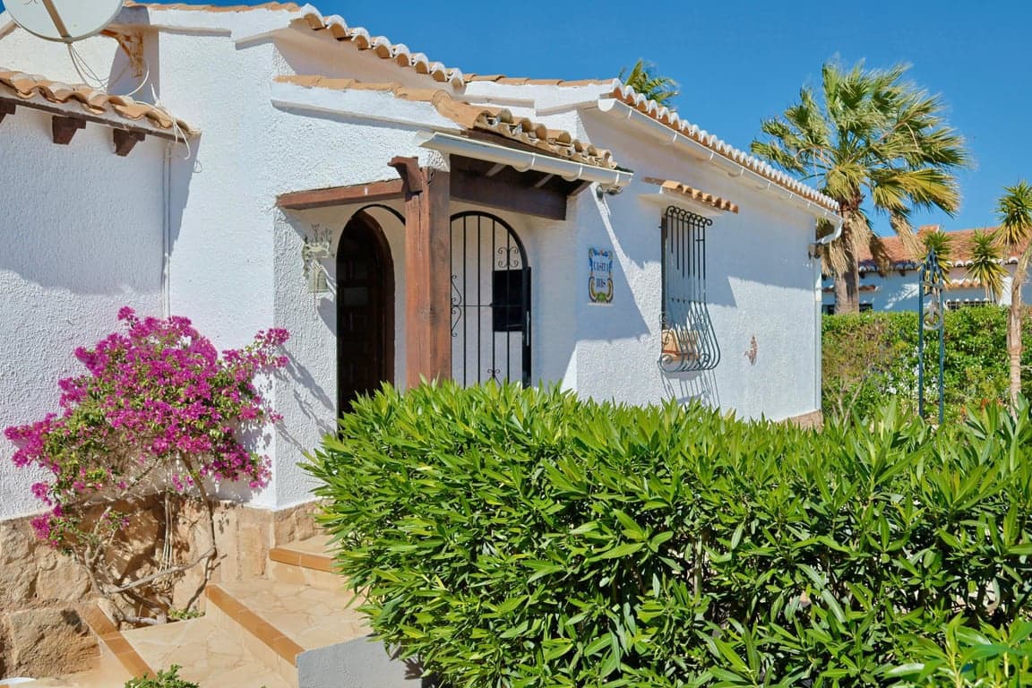 2 bedroom Villa for sale in Javea / Xabia with pool - € 899,000 (Ref: 10162521)