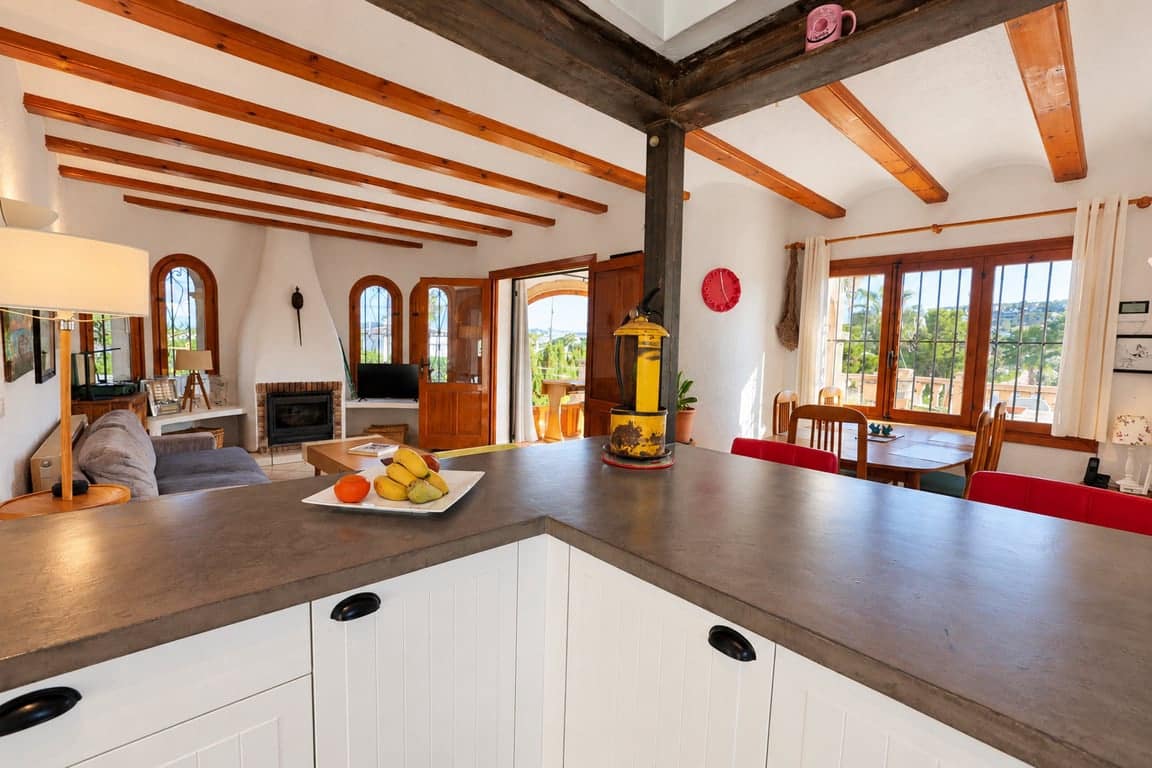 3 soveværelse Villa til salg i Javea / Xabia med swimmingpool garage - € 625.000 (Ref: 10162522)
