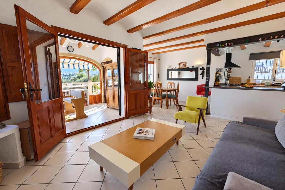 3 soveværelse Villa til salg i Javea / Xabia med swimmingpool garage - € 625.000 (Ref: 10162522)