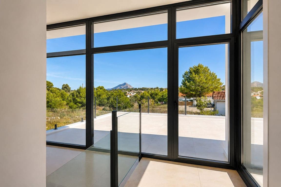 4 sypialnia Willa na sprzedaż w Javea / Xabia z basenem garażem - 1 290 000 € (Ref: 10162529)