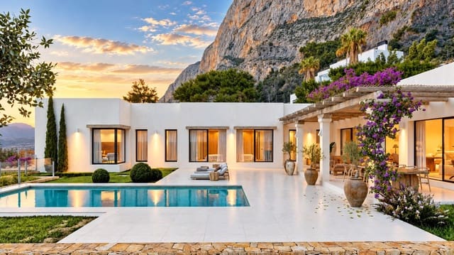 4 sypialnia Willa na sprzedaż w Javea / Xàbia z basenem garażem - 1 980 000 € (Ref: 10162530)