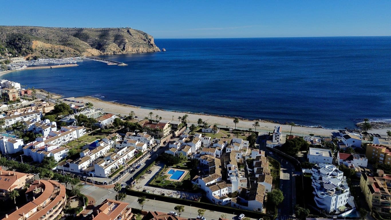 5 quarto Casa em Banda para venda em Javea / Xabia com piscina - 995 000 € (Ref: 10162531)