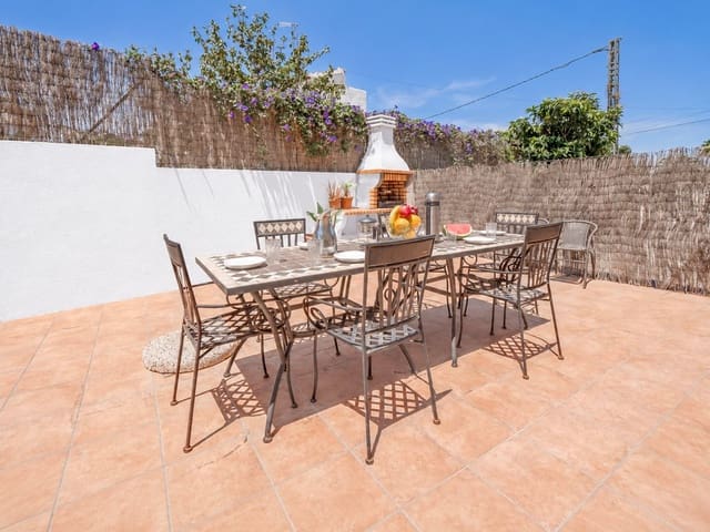 3 soveværelse Villa til salg i Javea / Xàbia med swimmingpool garage - € 695.000 (Ref: 10162532)