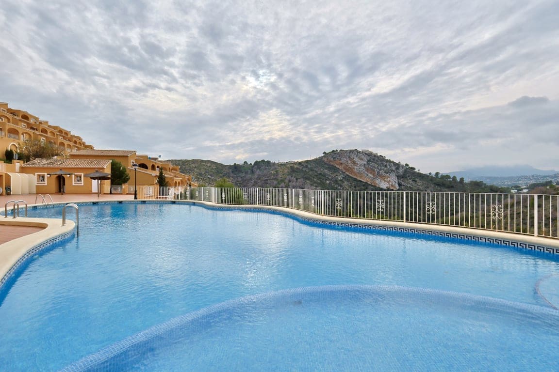 2 bedroom Apartment for sale in Benitachell / Benitatxell with pool - € 190,000 (Ref: 10162533)