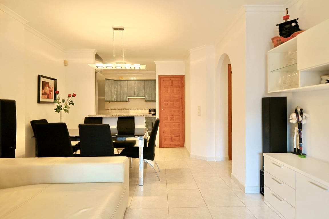 2 bedroom Apartment for sale in Benitachell / Benitatxell with pool - € 190,000 (Ref: 10162533)