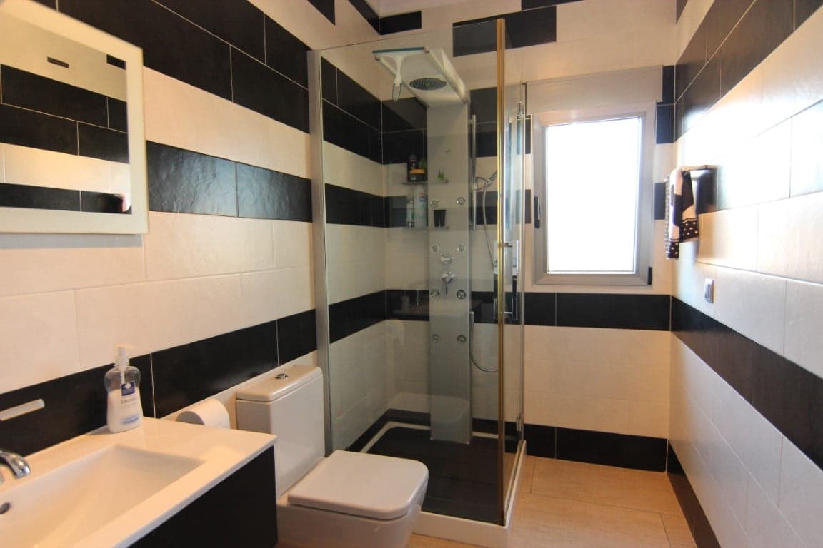 5 bedroom Villa for sale in Javea / Xabia - € 1,315,000 (Ref: 8100794)