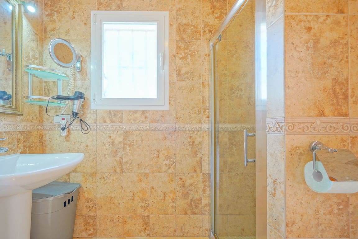 3 bedroom Villa for sale in Benitachell / Benitatxell - € 715,000 (Ref: 8389488)