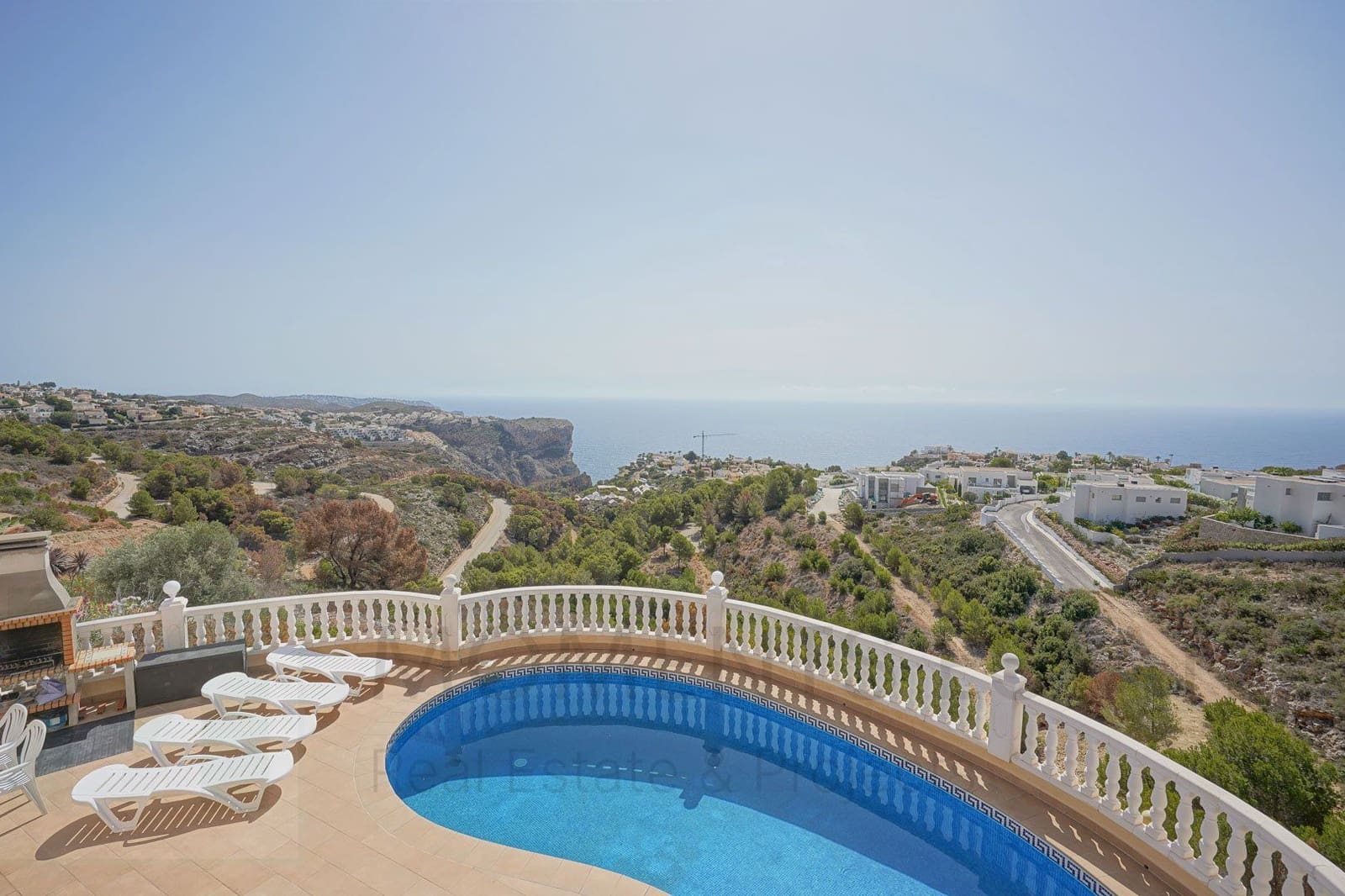 3 slaapkamer Villa te koop in Benitachell / Benitatxell - € 715.000 (Ref: 8389488)