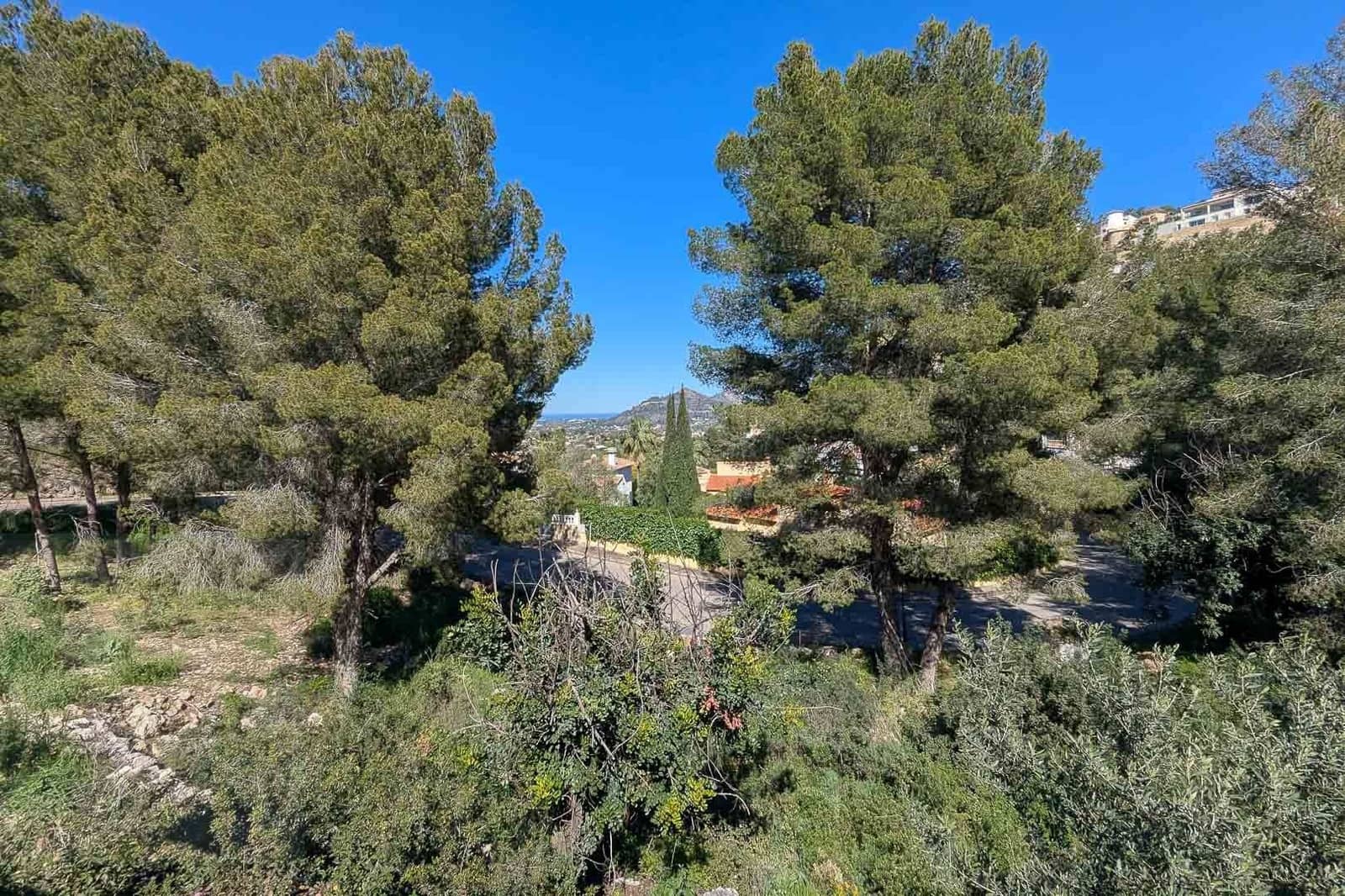 3 bedroom Villa for sale in Pedreguer with pool - € 529,000 (Ref: 8430855)