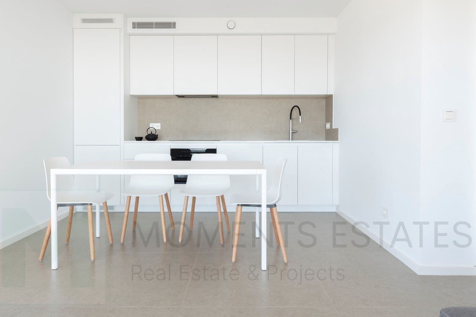 4 bedroom Villa for sale in Benitachell / Benitatxell with pool garage - € 2,950,000 (Ref: 8447454)