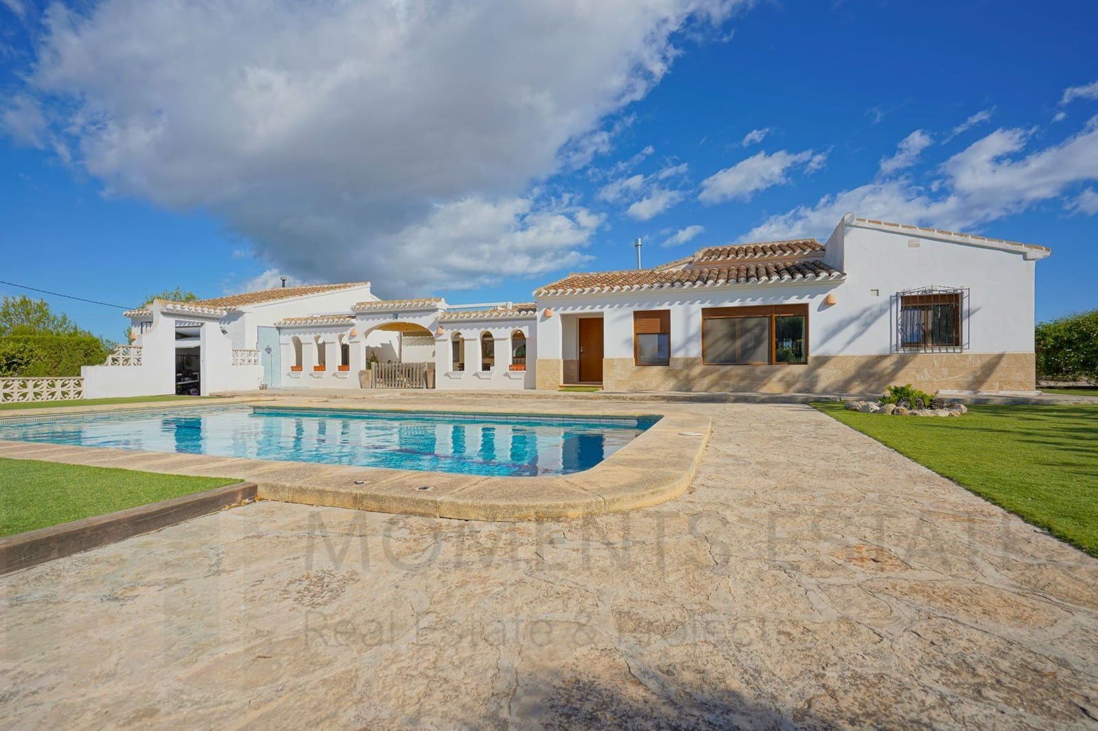 3 bedroom Villa for sale in Javea / Xabia with pool garage - € 1,200,000 (Ref: 8572672)