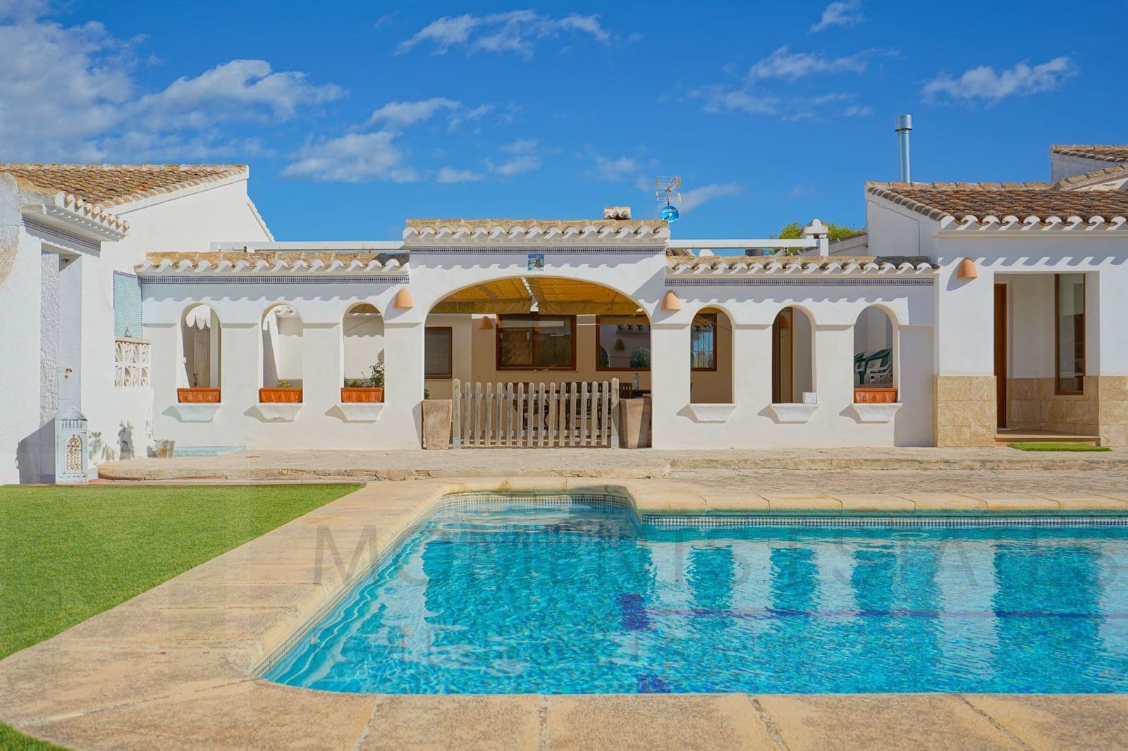 3 bedroom Villa for sale in Javea / Xabia with pool garage - € 1,200,000 (Ref: 8572672)