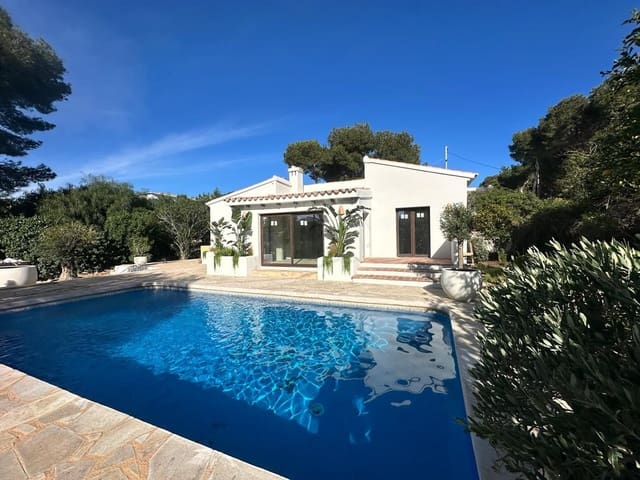 3 bedroom Villa for sale in La Granadella  - Costa Nova, Javea / Xàbia with pool garage - € 795,000 (Ref: 8661003)